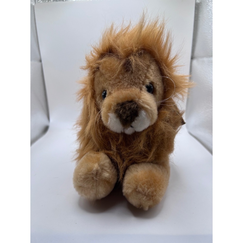 Vintage 1979 Russ Luv-Pets Richard The Lion 9" Plush With Tags Stuff Zoo Animals